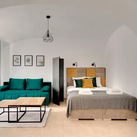 Na Parterze 40 M Od Rynku * Gliwice