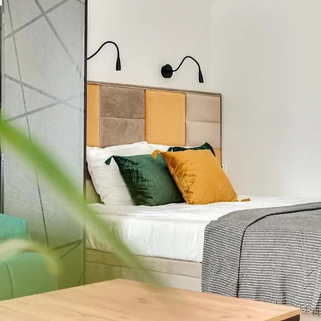 Na Parterze 40 M Od Rynku *